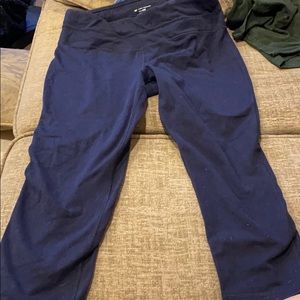 Navy blue leggings